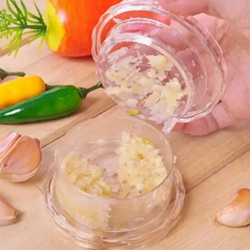 New Kitchen Multifunctional Garlic Crusher Manual Garlic Press Roll Crusher Chopper Home Appliance Kitchen